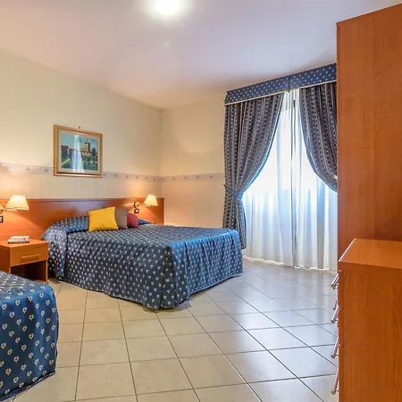 فندق Traiano شيفيتافيكْيا